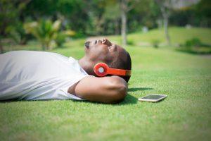 10 problèmes de santé qu'on peut soulage par la musique